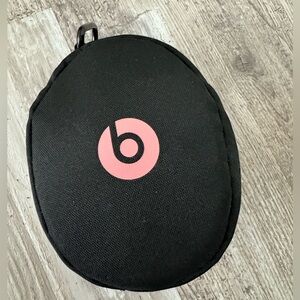 Beats Solo Rose Gold Earphones